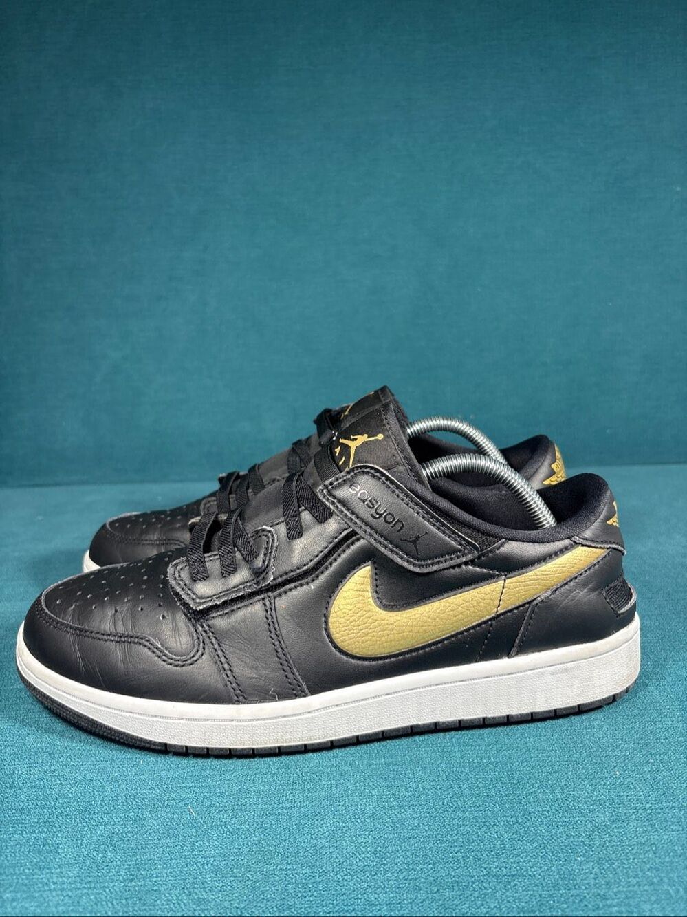 Nike Air Jordan 1 Low FlyEase Metallic Gold Black Men's Size 10.5 DM1206-071